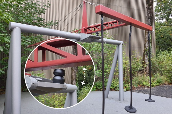 Sicherheitsd&auml;mpfer sorgen f&uuml;r lang anhaltenden Schutz und noch mehr Spa&szlig; beim Wippen. Bildnachweis: Swiss Science Center Technorama