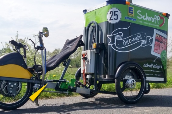 Die von ACE f&uuml;r E-Lastenfahrr&auml;der gelieferten hydraulischen Bremszylinder sind in Druck- bzw. Zugkraft von 30 N bis zu 3.000 N variabel justierbar und beruhigen das Fahrwerk, dienen der Sicherheit und steigern den Komfort bei dieser Liegefahrrad-Konstruktion.